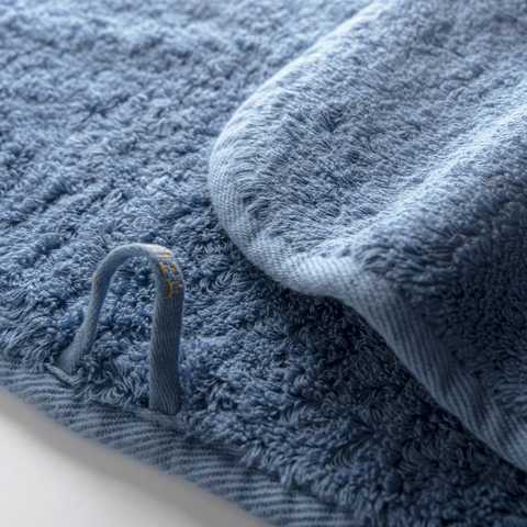 Graccioza Egoist Bath Towels (Cobalt)