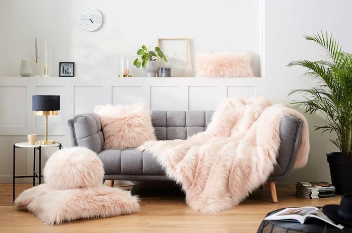 Купити Елітне хутрове покривало Maison Pr&eacute;longe Himalaya Blush